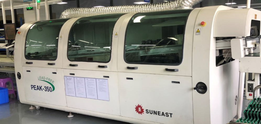 SMT貼片加工中的過(guò)孔堵塞是什么 SMT貼片加工中的過(guò)孔堵塞是什么